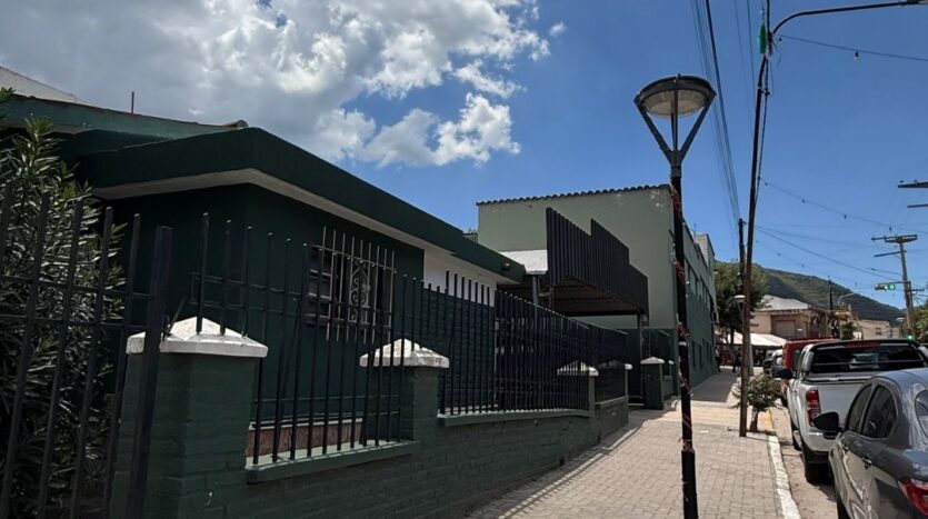 HOTEL EN VENTA – SANTA ROSA DE CALAMUCHITA (COD HO2)